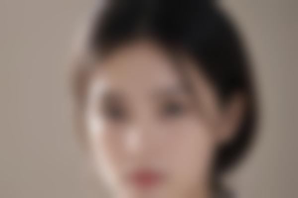 主推项目：眼部+脂肪，自然又持久