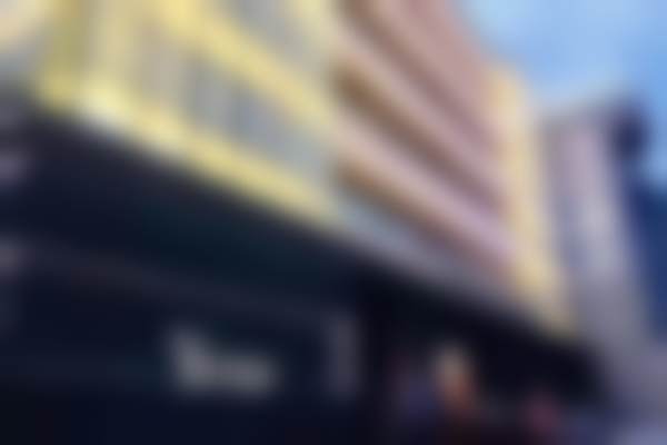 温州艺星口腔中 心是正规医院吗？