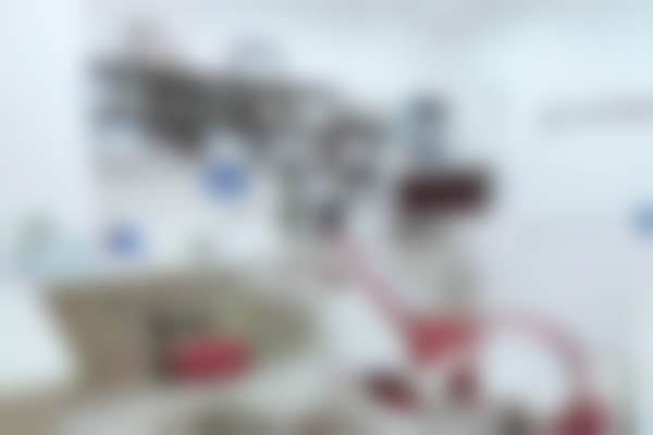 天津思迈尔口腔门诊医生团队及骨干医生简介