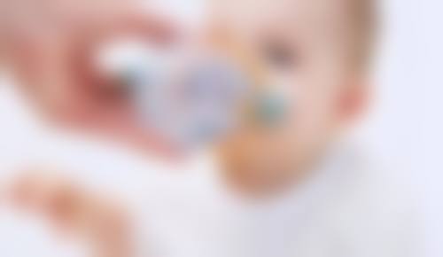 拔牙后早期种植牙的时机