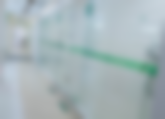 专精医生：手法娴熟出血少