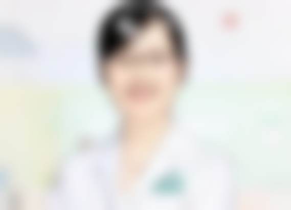 再次相约:洗牙体验干净清爽