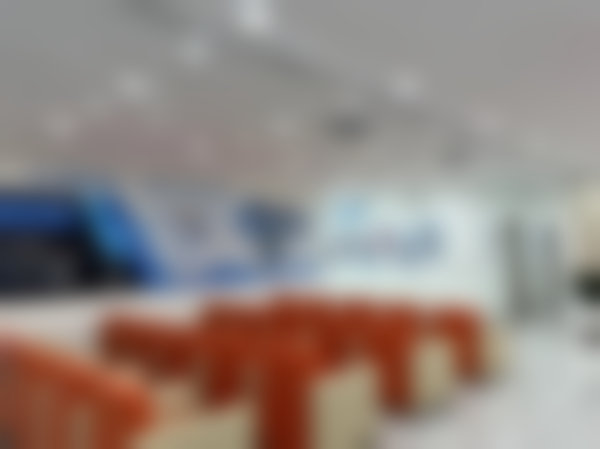 三、西宁中诺口腔医院种植牙价格贵吗？