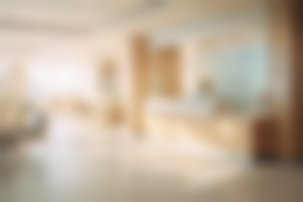 瓦房店爵冠口腔诊所